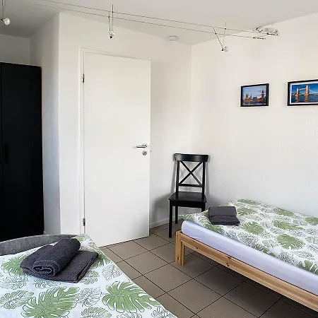 Working And Living Apartment *