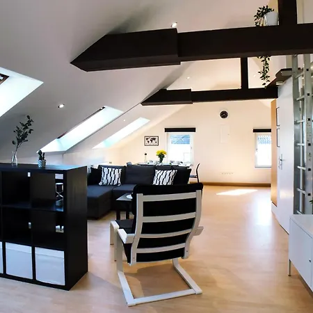 Working And Living Apartment Mechernich